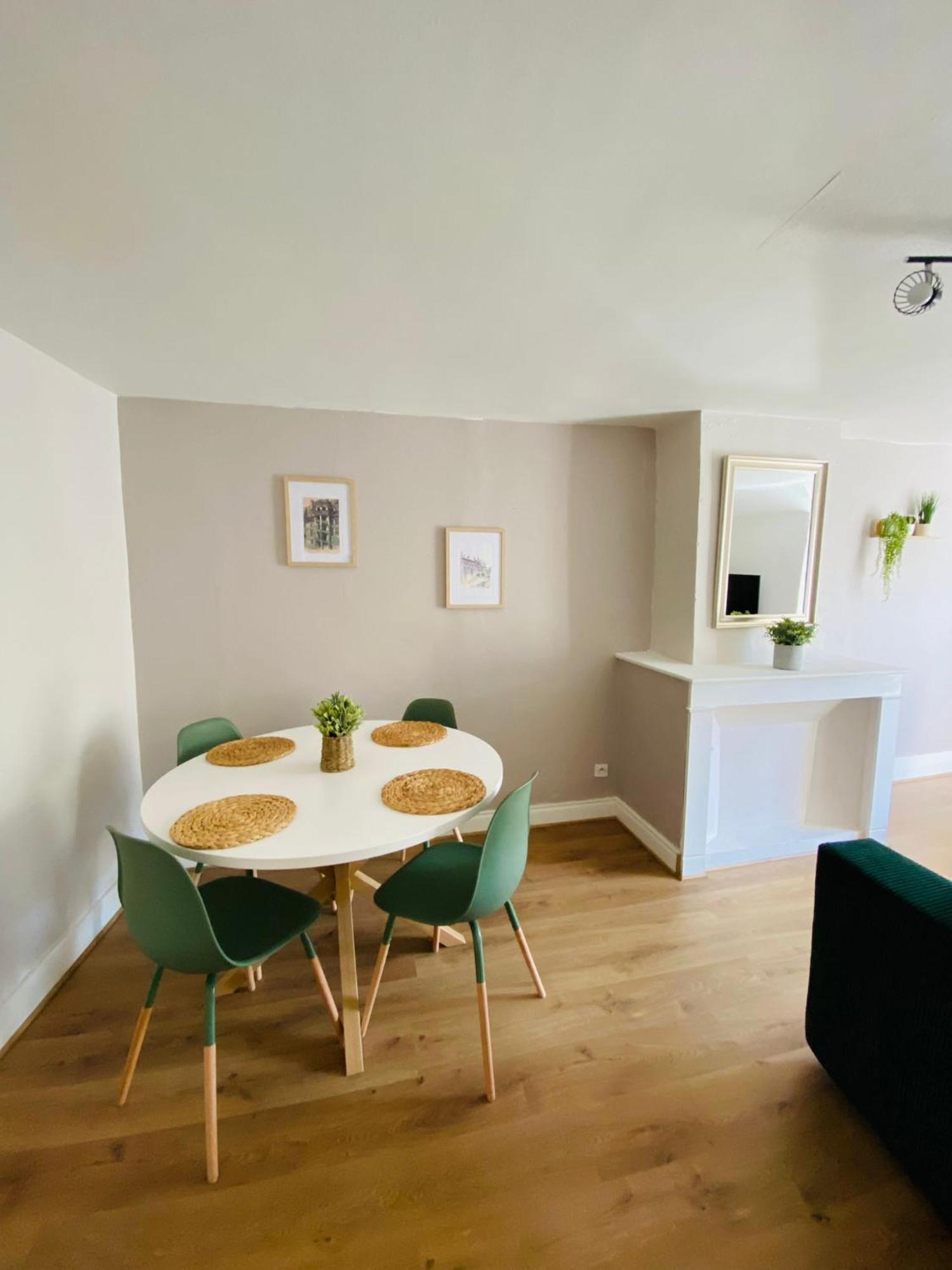 Au Coeur De Blois Apartman Kültér fotó